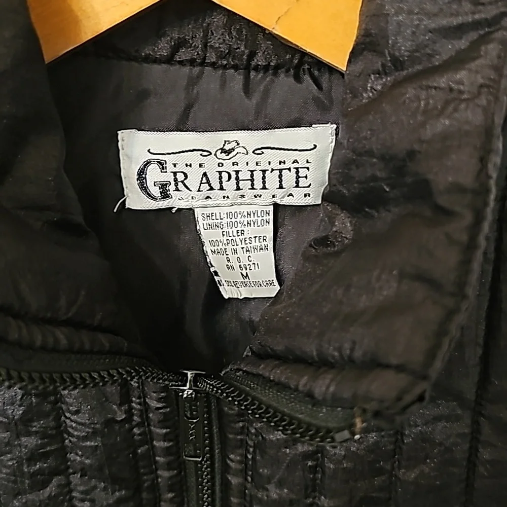 Graphite Puffer Vest - Picture 3 of 5